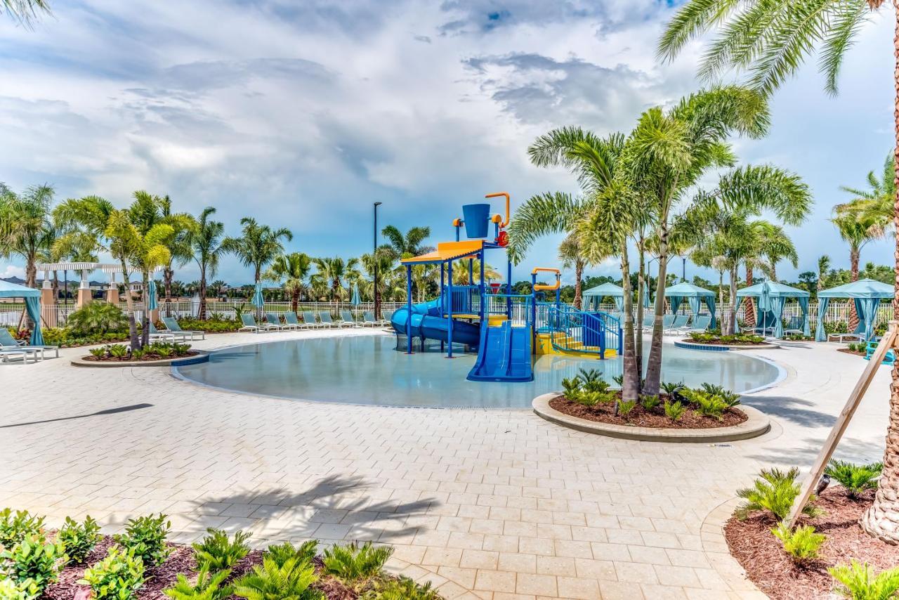 Modern Villa Wprivate Pool&Spa, Free Water Park オーランド エクステリア 写真